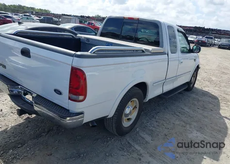 1998 Ford F-150 Lariat/Standard/Xl/Xlt из США, поврежденный, VIN 1FTZX1765WNB80624